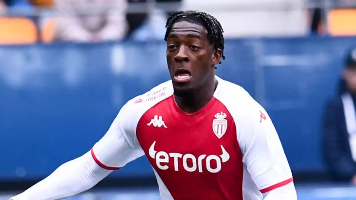 Аксель Дисаси