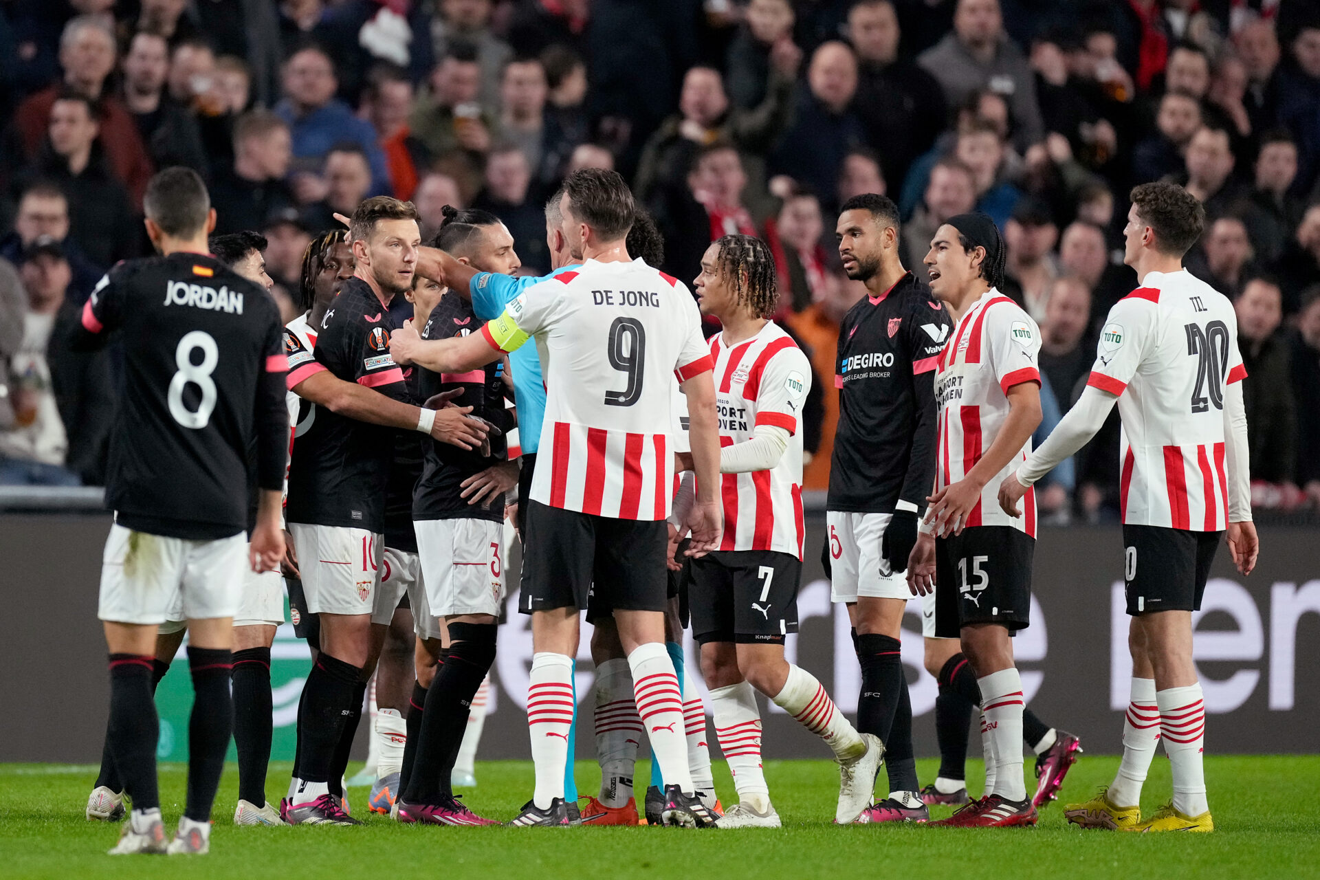 PSV vs Sevilla prediction, preview, lineups and more | UEFA Champions League
