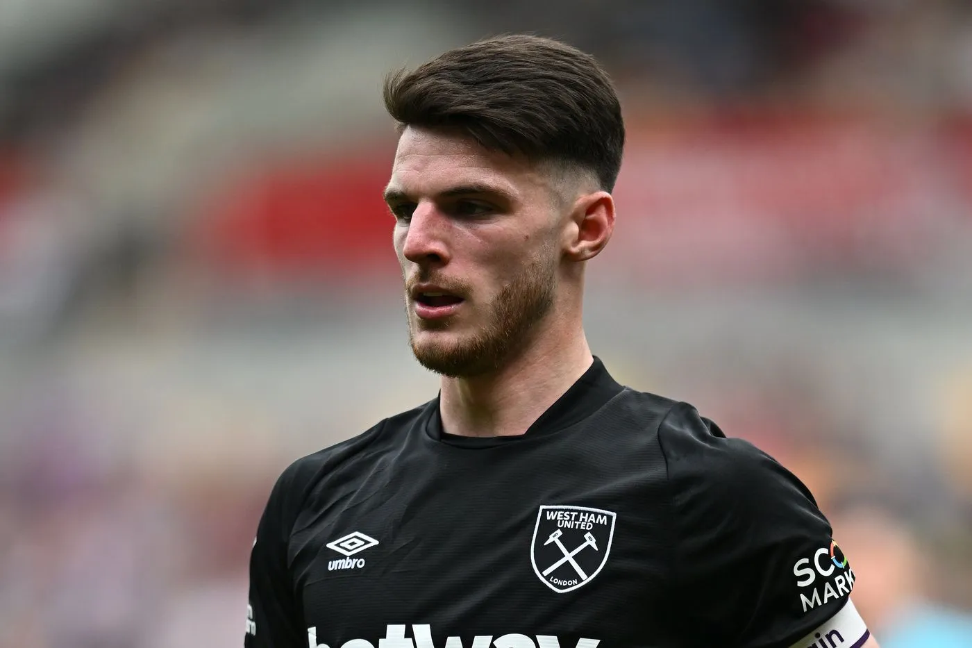 West Ham fans send clear message amid Declan Rice to Arsenal links